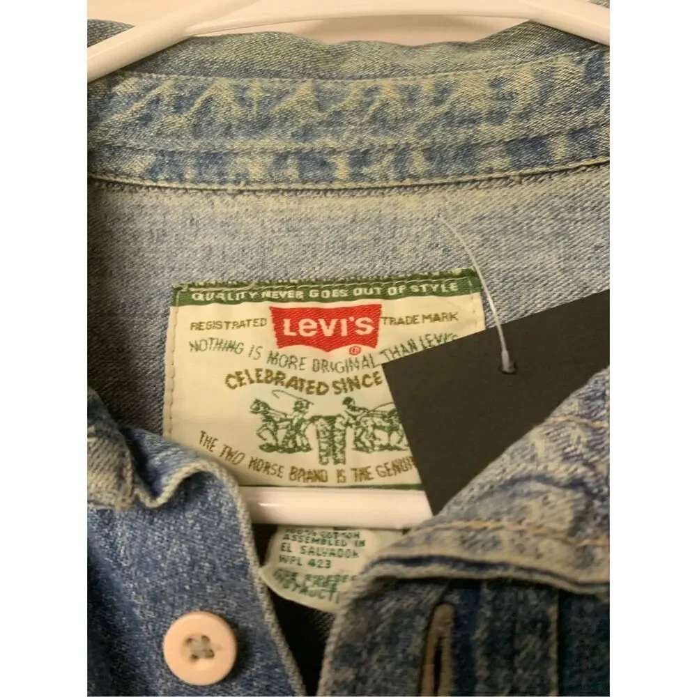 Vintage Levi's Denim Button Down Top
